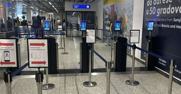 U funkciji sistem automatskih vrata za putnike E – gate