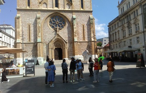Pad broja turista u oba entiteta u martu