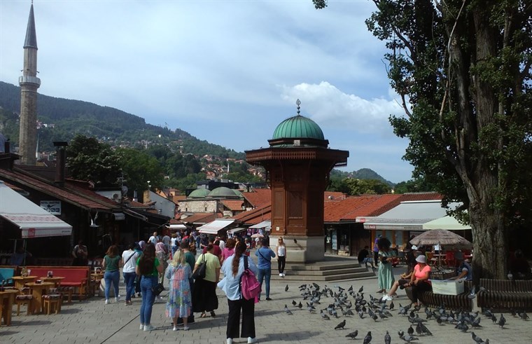Kriza pogađa turizam: Manje gostiju sa Bliskog istoka