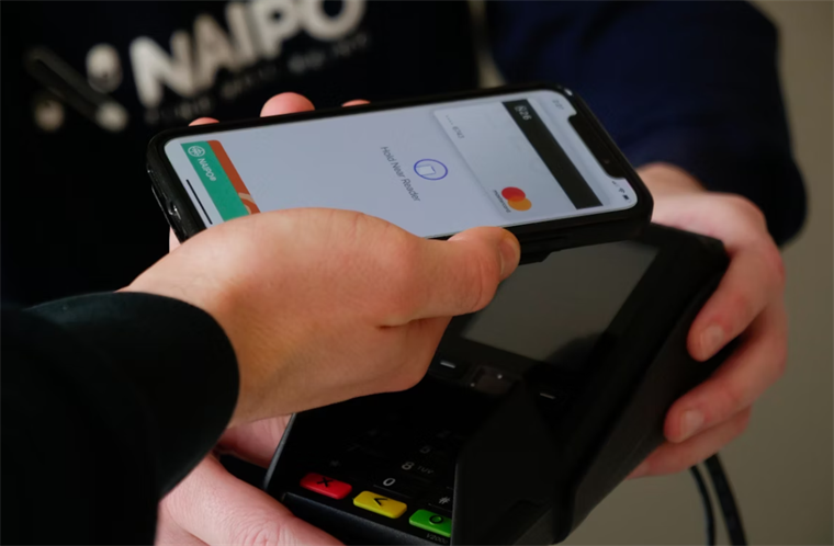 Apple Pay od danas dostupan u BiH