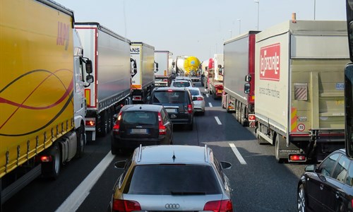 Autoprevoznici u BiH blokirali ceste i carinske terminale