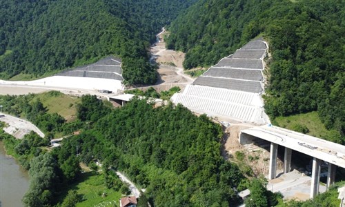 Odgođeno otvaranje dionice autoceste s najdužim tunelom u FBiH