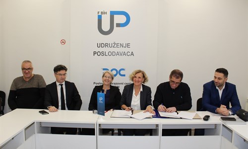 Novi kolektivni ugovor za tekstilce i kožare