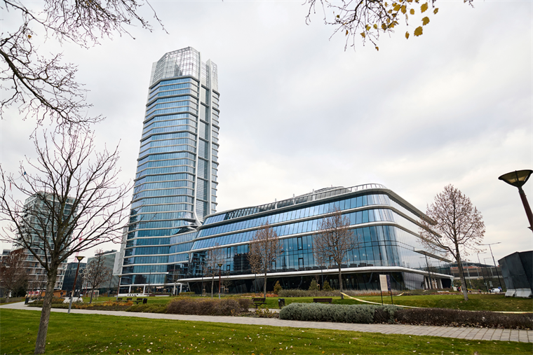 MOL i Slovnaft žalili se Evropskoj komisiji na Janaf