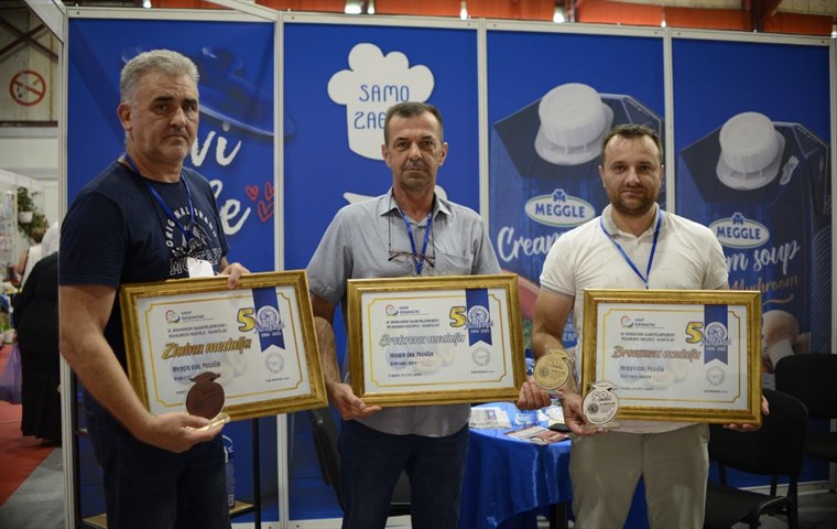 Dodijeljene medalje za kvalitet na Sajmu šljive