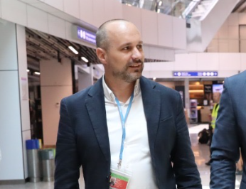 Direktoru Aerodroma Sarajevo Saninu Rameziću zabranjeno obavljanje...