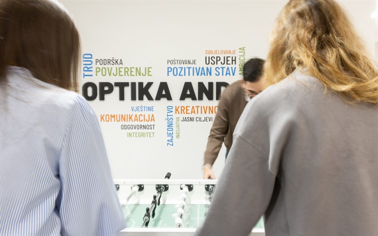 MidEuropa preuzima većinski udio u hrvatskoj Optici Anda