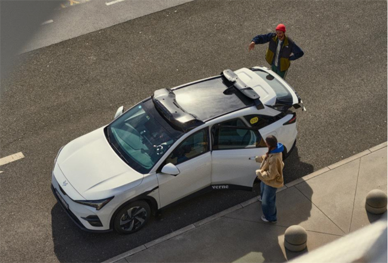Rimčev Verne pokrenuo komercijalni robotaksi u Zagrebu