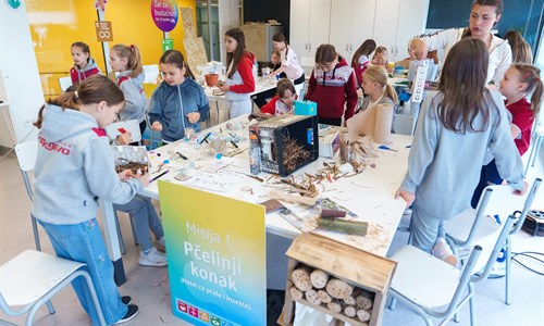 Kroz igru i učenje: dm obilježio Dan planete Zemlje