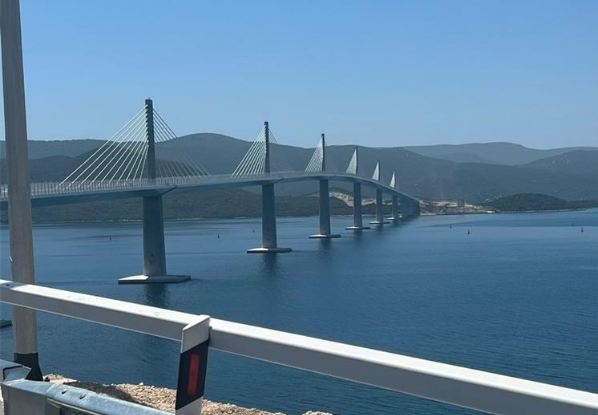 Kreće sanacija Pelješkog mosta, otkrivene pukotine na stubovima