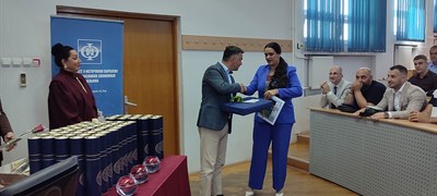 Udruženje ekonomiswta RS SWOT nagradilo najboljeg studenta