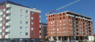 Rast izdatih odobrenja za građenje u maju