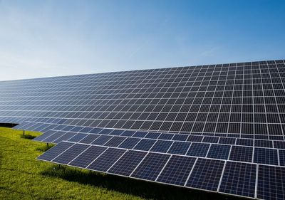 Mamićeva firma dobija energetske dozvole za 10 solarnih elektrana u...