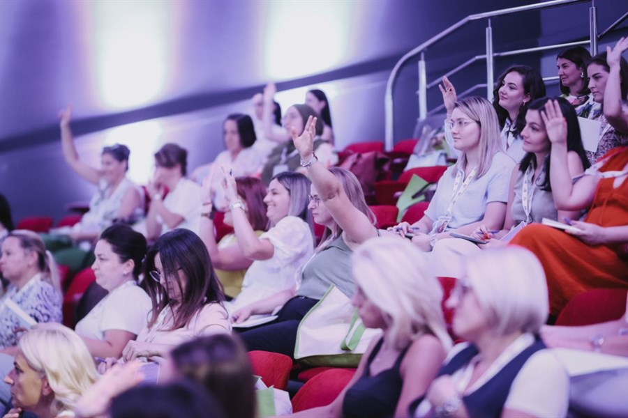 U organizaciji kompanije dm održane tri konferencije na teme fizičkog i...