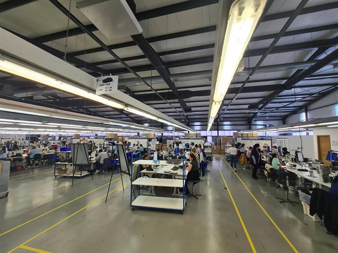 Minimalac ugrozio planove Grammer Bosnia: Htjeli uduplati broj radnika