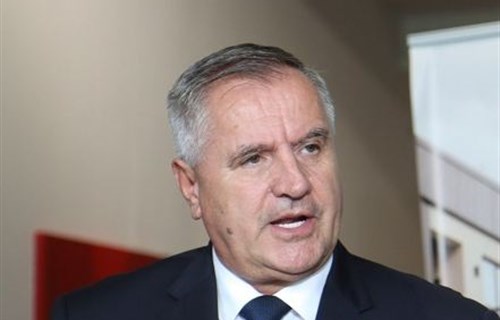 Višković: Dolazi nam 250 miliona eura, dali nam prijatelji!