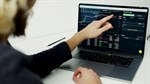 Pad cijena dionica Energoinvesta, ASA Banke i Pobjede