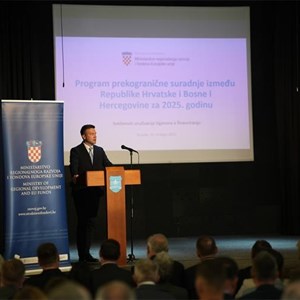 Prekogranična saradnja Hrvatska-BiH: Uručeni ugovori za 78 projekata