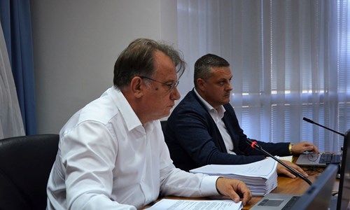 Nikšić najavio urgentan rad na zakonu o fiskalizaciji