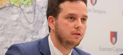 Uk: Ukidamo plaćanja koncesije na solarnu energiju