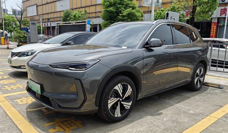 Geely donosi električni EX5 u 6 zemalja regije