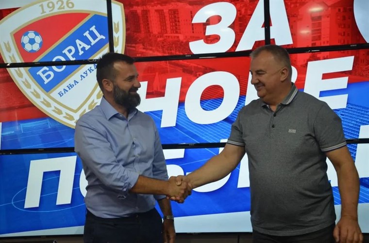 Jajačka firma izvodi radove na stadionu Borca