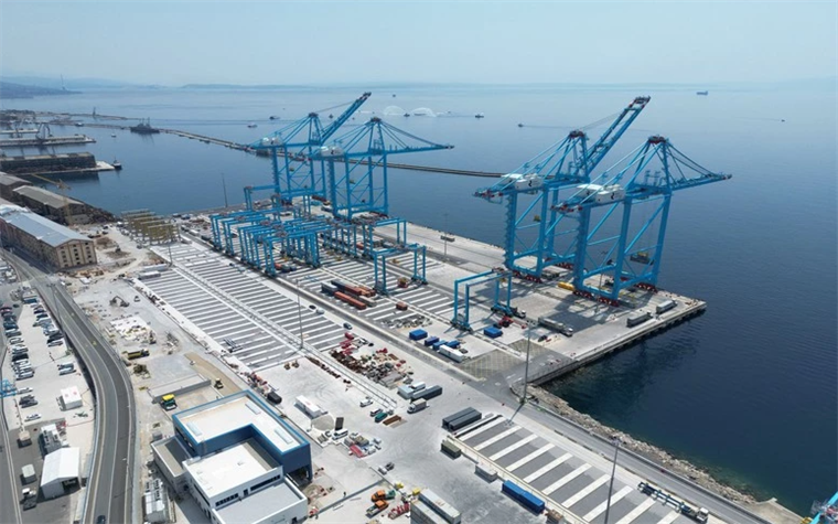 Drugi kontejnerski terminal riječke luke očekuje prvi brod