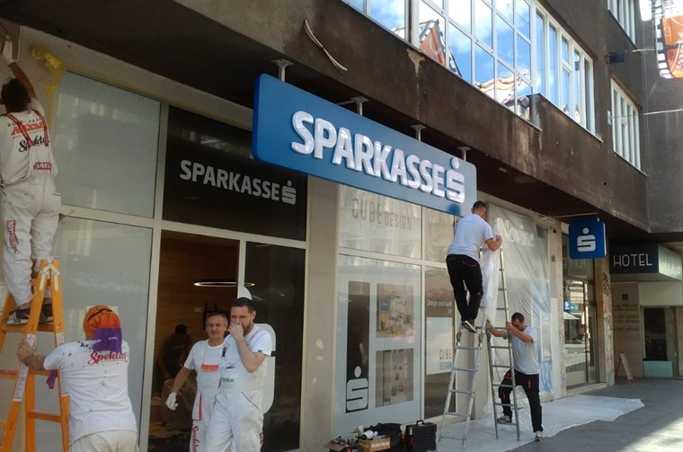 Sparkasse banka u "high street-u"