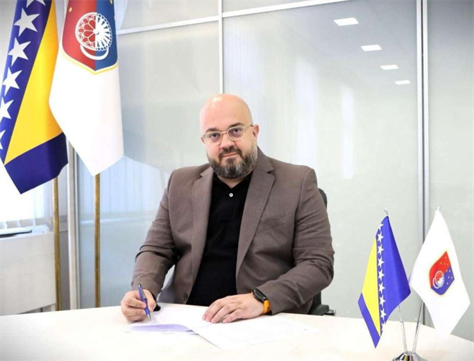 Kanton Sarajevo nabavlja 25 novih vozila, autobusa i minibusa