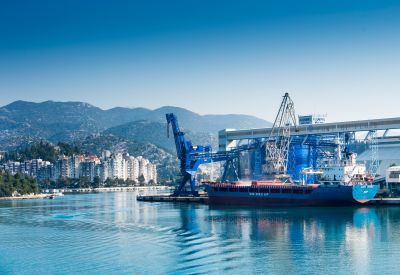 Neto dobit Luke Ploče pala za 45 posto, promet manji za trećinu