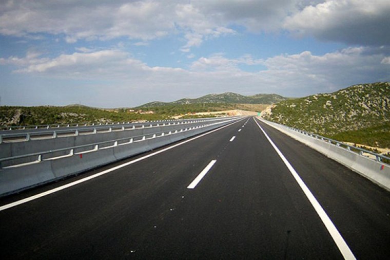 Završena dionica autoputa Putnikovo Brdo - Medakovo na Koridoru Vc