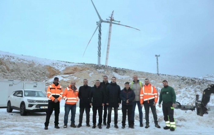 EPCG: Najveći vjetrogenerator u Europi instaliran u vjetroparku Gvozd