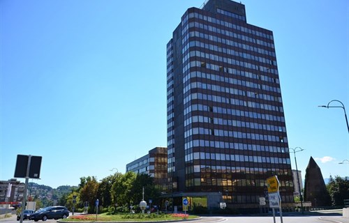 Budžet na čekanju: Ima li FBiH sredstva za najavljena povećanja