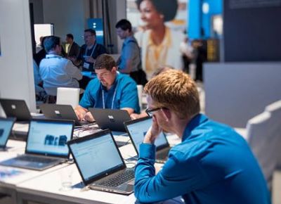 Porezi i ovjeritelji: Prepiska saopštenjima, najavljen i sastanak