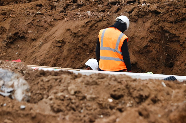 Bechtel: Vlasti blokiraju i prave probleme s plinovodom i projektima