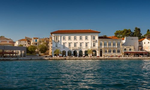 Hotel s pet zvjezdica i prvi restoran Ane Roš otvoreni u Poreču