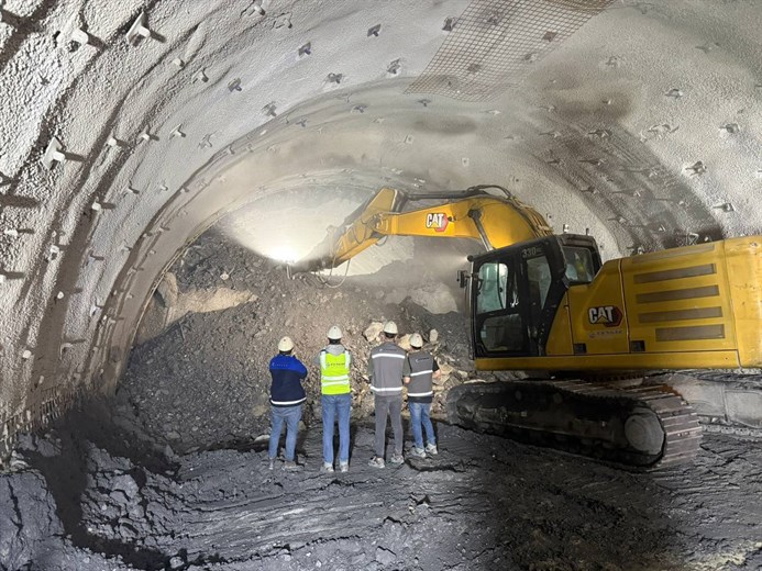 Probijen tunel Crni vrh dug 2,2 kilometra koji će približiti Sarajevo i Tešanj