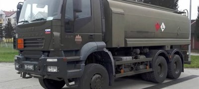 Nestvarni prizori u Sloveniji: Vojska na benzinskim stanicama širom zemlje