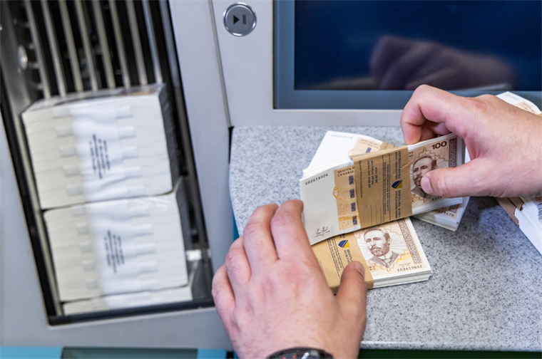 Zaposlenost u Federaciji BiH i dalje u padu