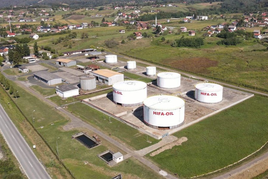 FERK: Obnovljene i oduzete dozvole za rad trgovcima naftnim derivatima