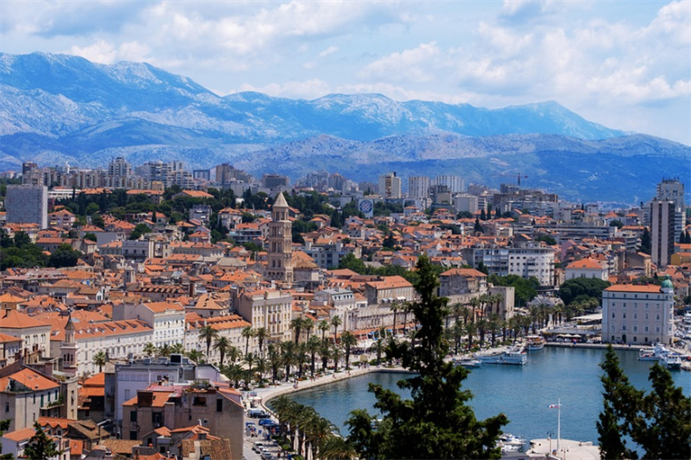 Hrvatska u 2025. zabilježila pad prodaje nekretnina za oko 22 posto