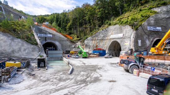 Slovenija investira 430 mil eura u treći kolosijek željezničke pruge...