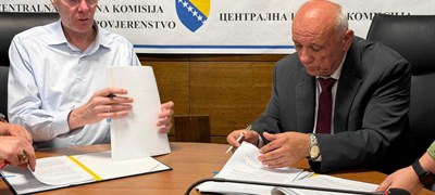 Potpisan ugovor sa firmom Smartmatic za nabavku opreme za izbore