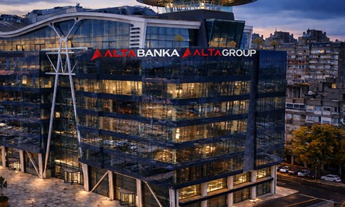 Više od trećine dioničara Addiko banke dosad prihvatilo ponudu RBI