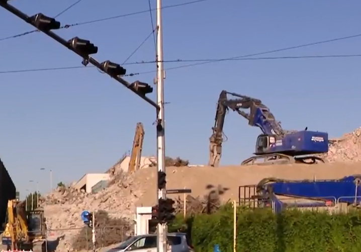 Srušen Vjesnikov neboder u Zagrebu