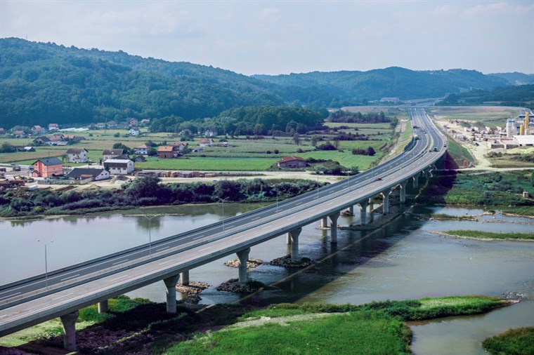 Srbija doznačila RS-u 9,9 miliona eura za autoput