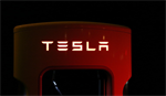 Tesla u Sloveniji uvodi autonomnu vožnju pod nadzorom