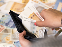 Prosječna plata u Federaciji BiH porasla na 1.757 KM