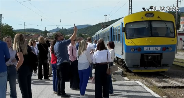 Turistički voz prerastao u redovnu željezničku liniju