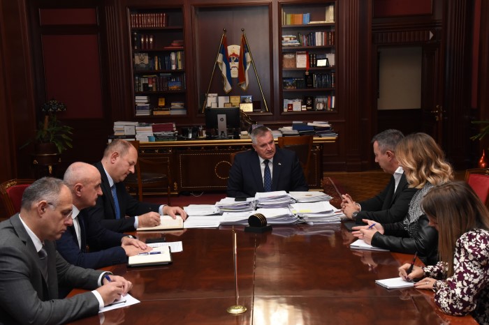 Kompanija R-S Silicon odlučna da nastavi proizvodnju